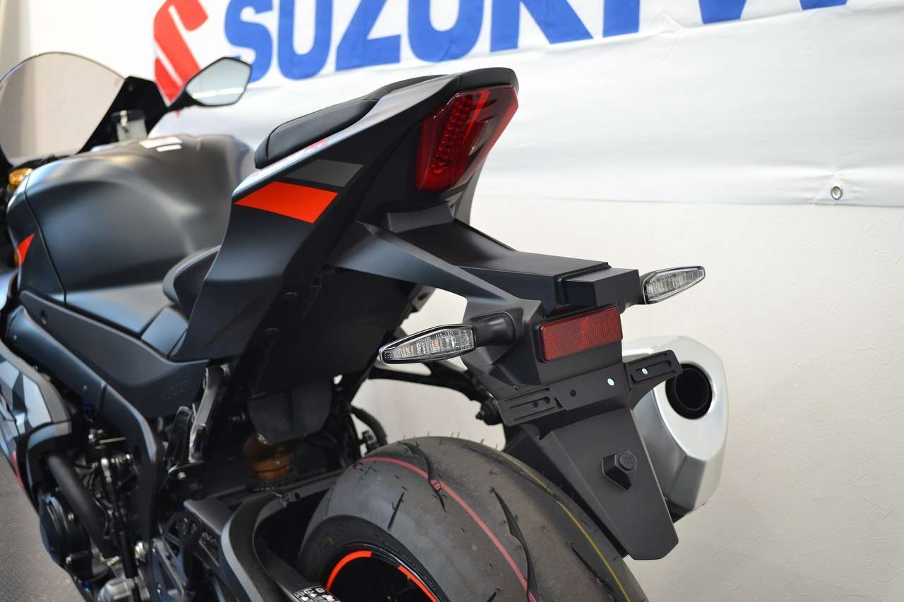 Gsx R1000r スズキワールド認定中古車 21年モデル スズキ B 中古バイク情報はbbb