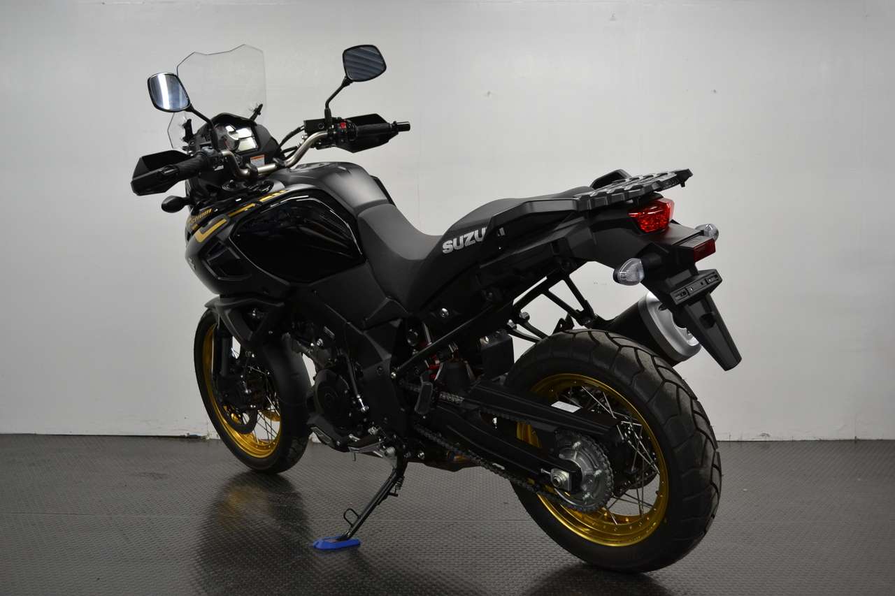 Vストローム1000xt ブラック スズキワールド認定中古車 スズキ B 中古バイク情報はbbb