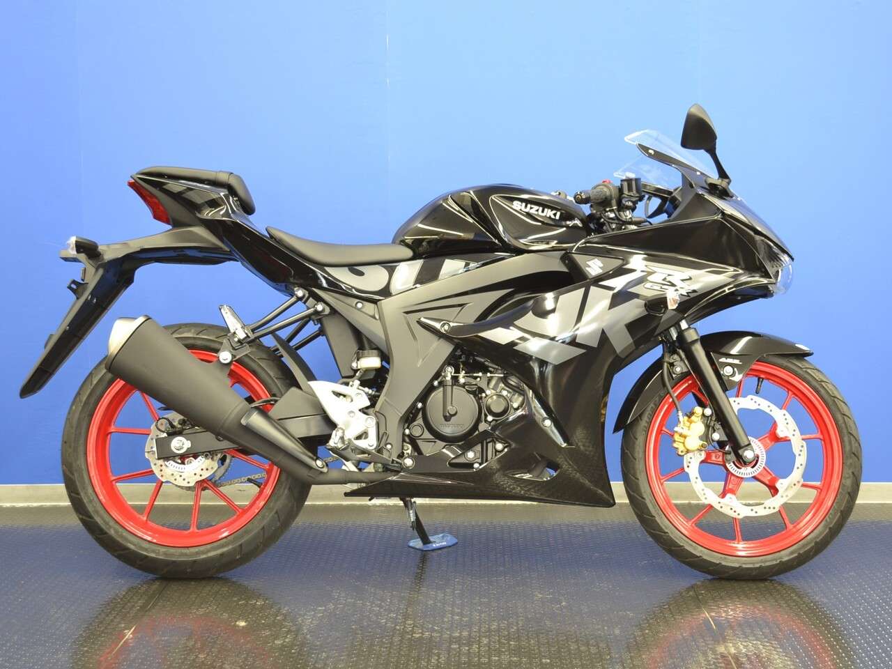 Gsx R125abs スズキワールド認定中古車 ブラック スズキ B 中古バイク情報はbbb