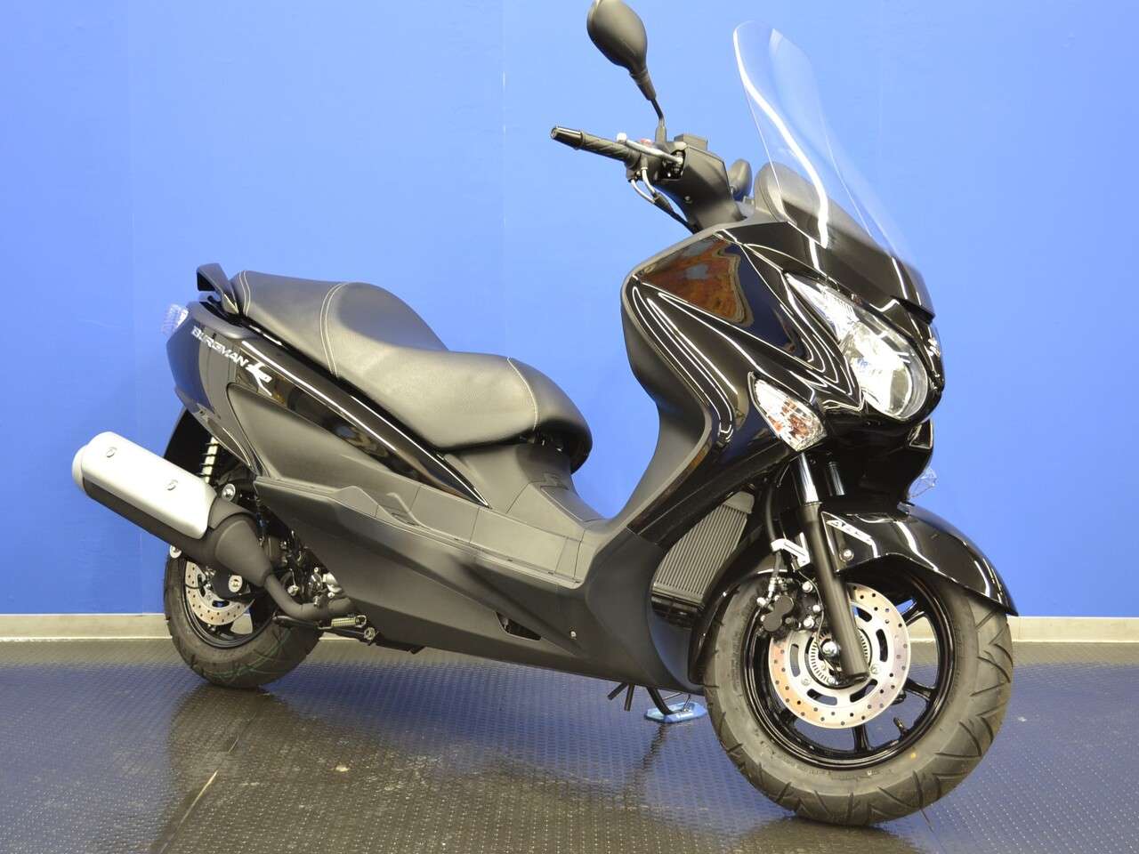 バーグマン0abs スズキワールド認定中古車 スズキ B 中古バイク情報はbbb