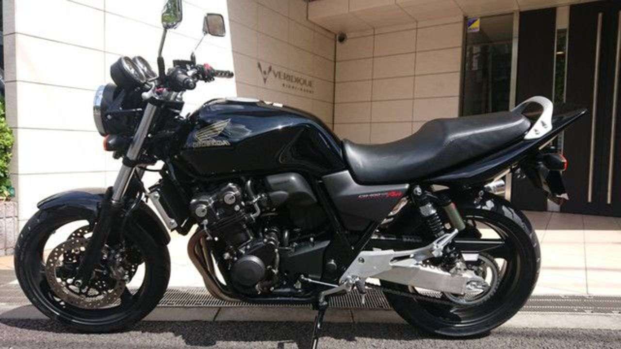 Honda cb400sf revo