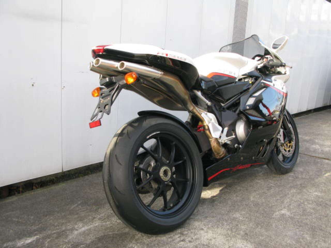 F4 Rr 1078 Mvアグスタ B 中古バイク情報はbbb