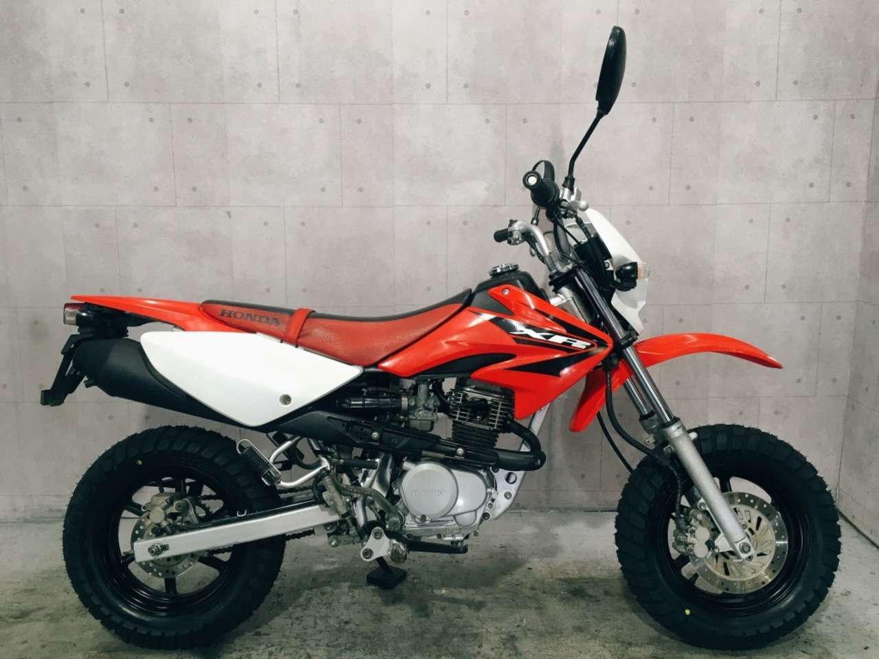 Xr100モタード ホンダ B 中古バイク情報はbbb