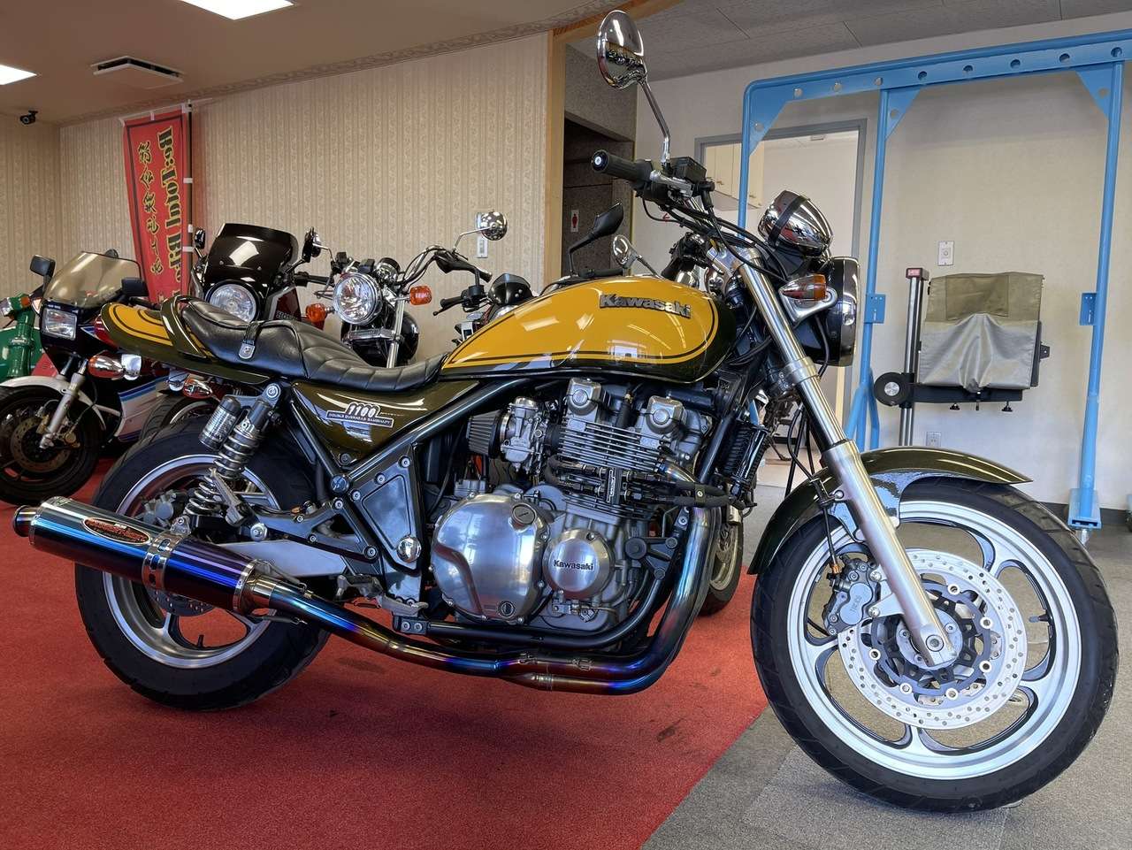 ゼファー1100 カワサキ B 中古バイク情報はbbb