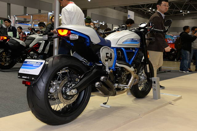 SCRAMBLER CAFE Racer-02